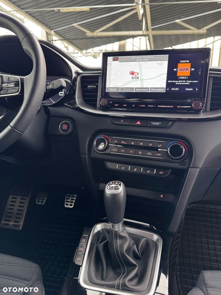 Kia ProCeed - 26