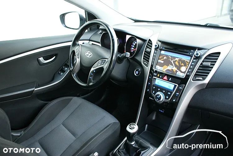 Hyundai i30 1.6 GDI BlueDrive Premium - 8