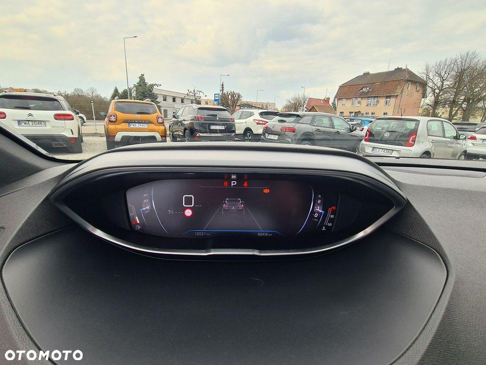 Peugeot 3008 1.2 PureTech Allure Pack S&S EAT8 - 24