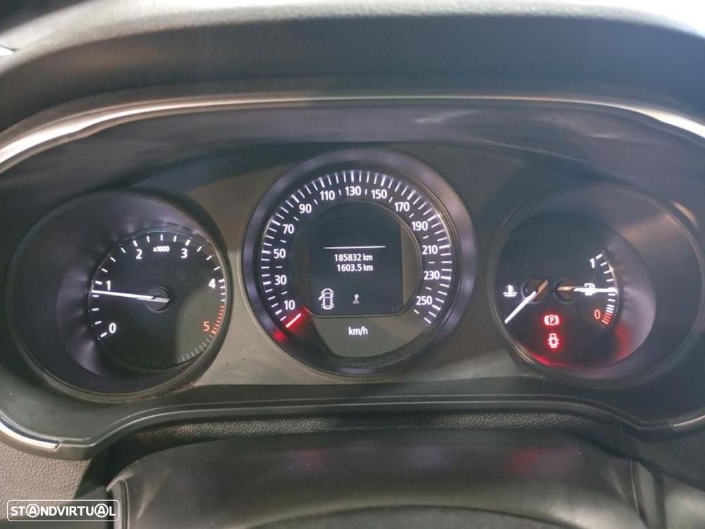 Renault Mégane 1.5 Blue dCi Zen - 4