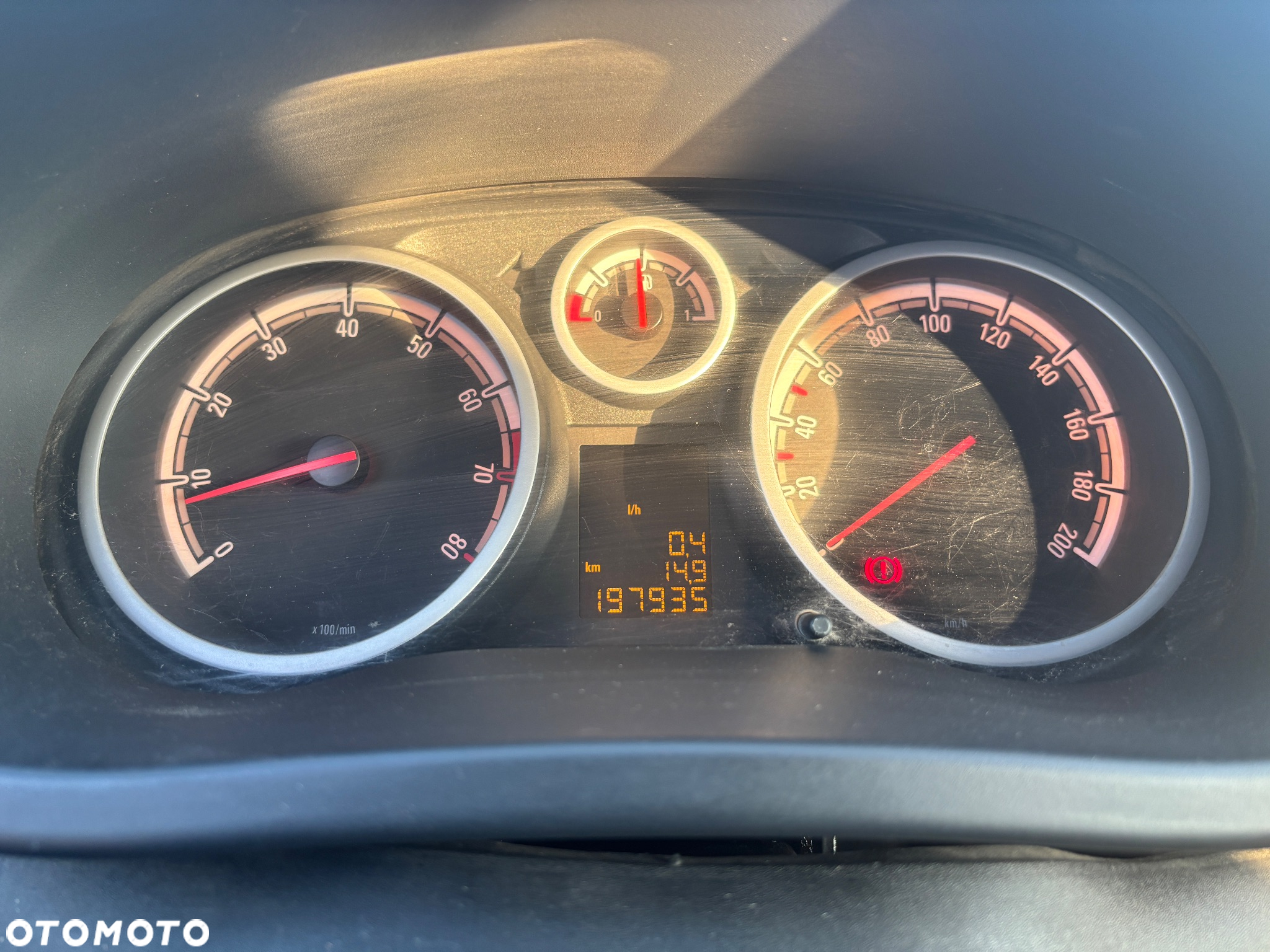 Opel Corsa 1.2 16V - 10
