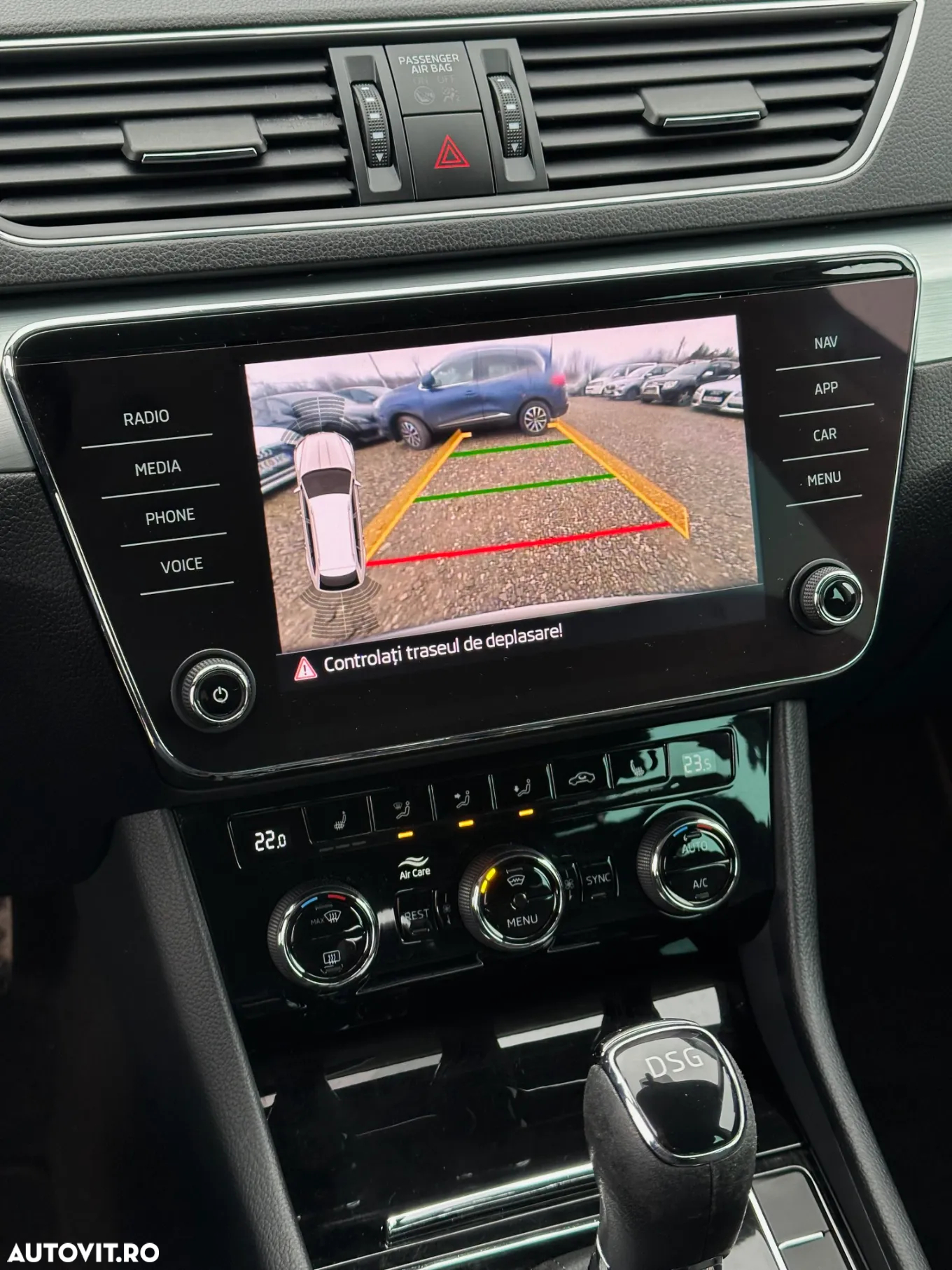 Skoda Superb 1.6 TDI DSG Ambition - 18
