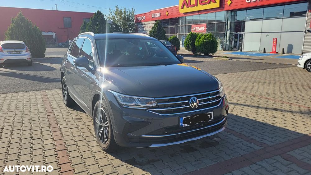 Volkswagen Tiguan - 3