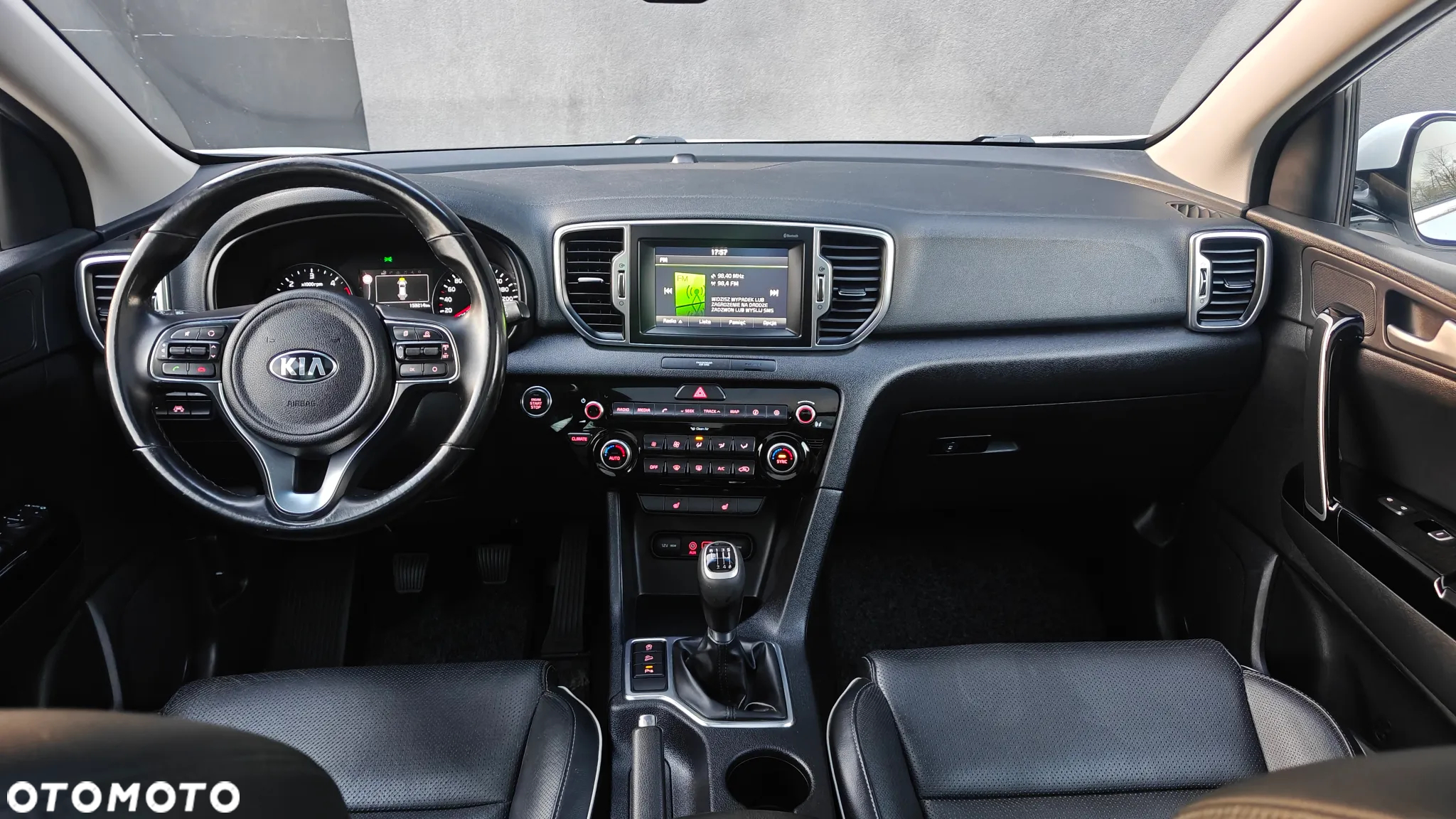Kia Sportage 1.7 CRDI XL 2WD - 8