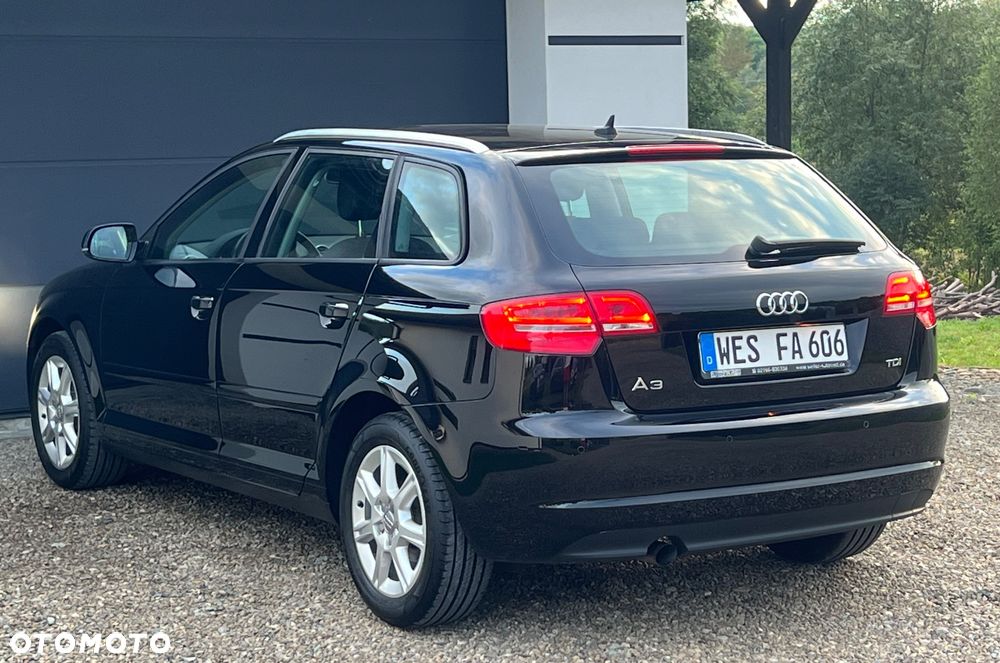 Audi A3 Sportback 2.0 TDI DPF S line Sportpaket - 15