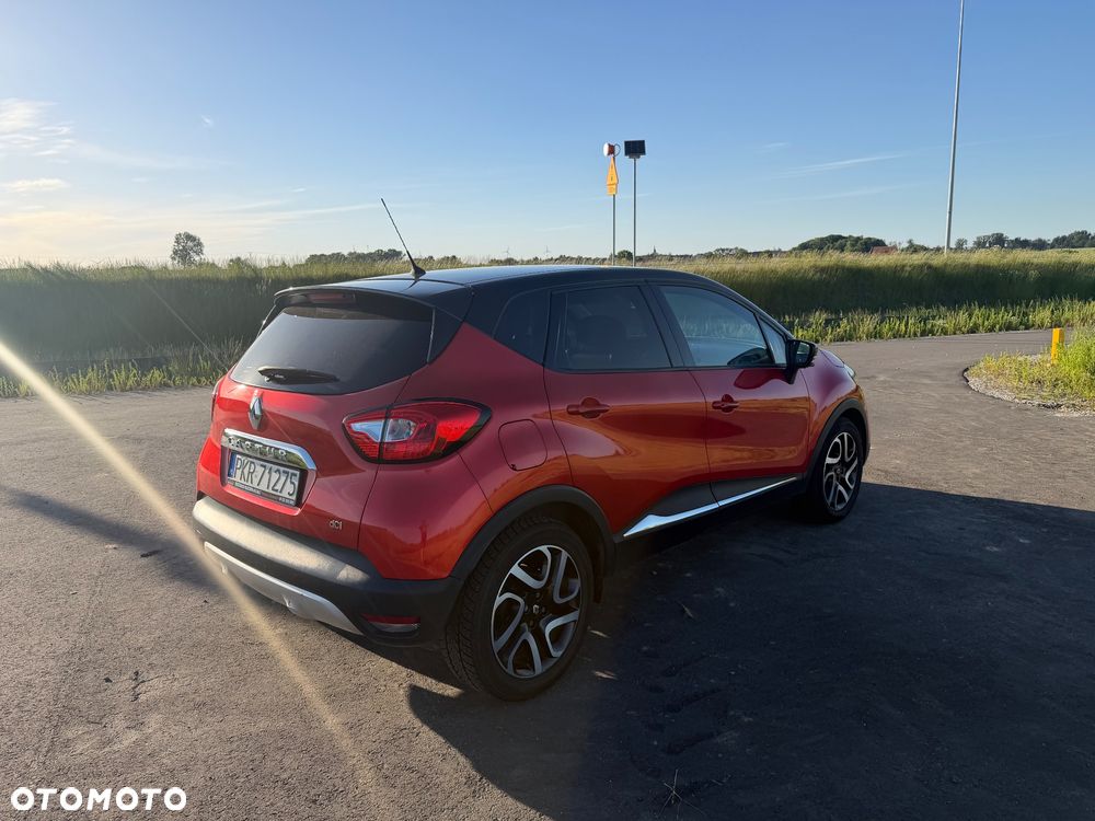 Renault Captur dCi 90 EDC Helly Hansen - 5