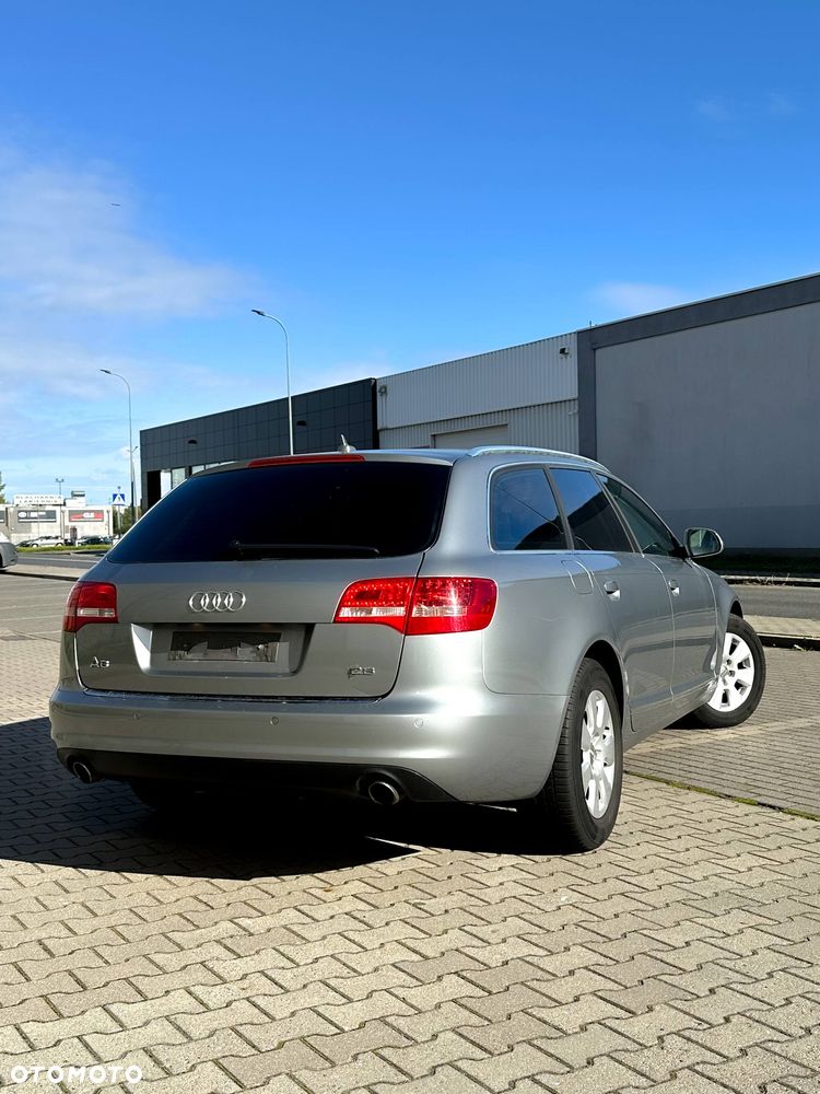 Audi A6 Avant - 11