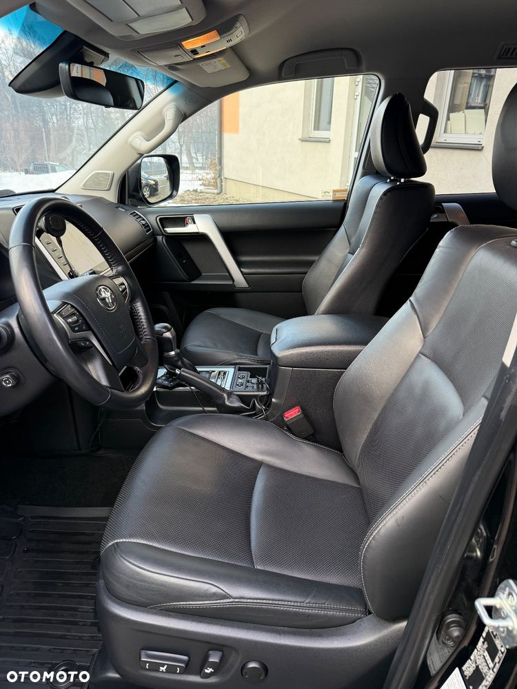 Toyota Land Cruiser LC 2.8 D-4D Invincible - 13