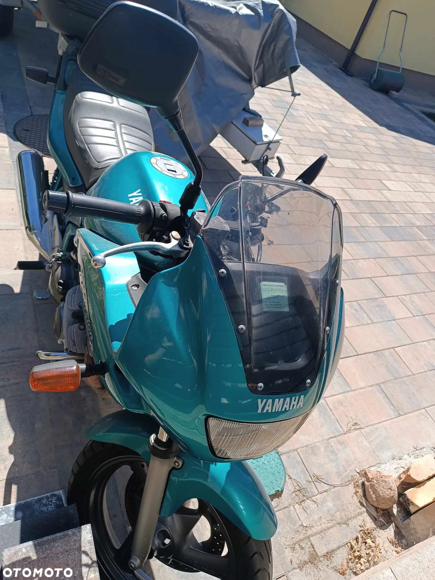 Yamaha XJ - 3