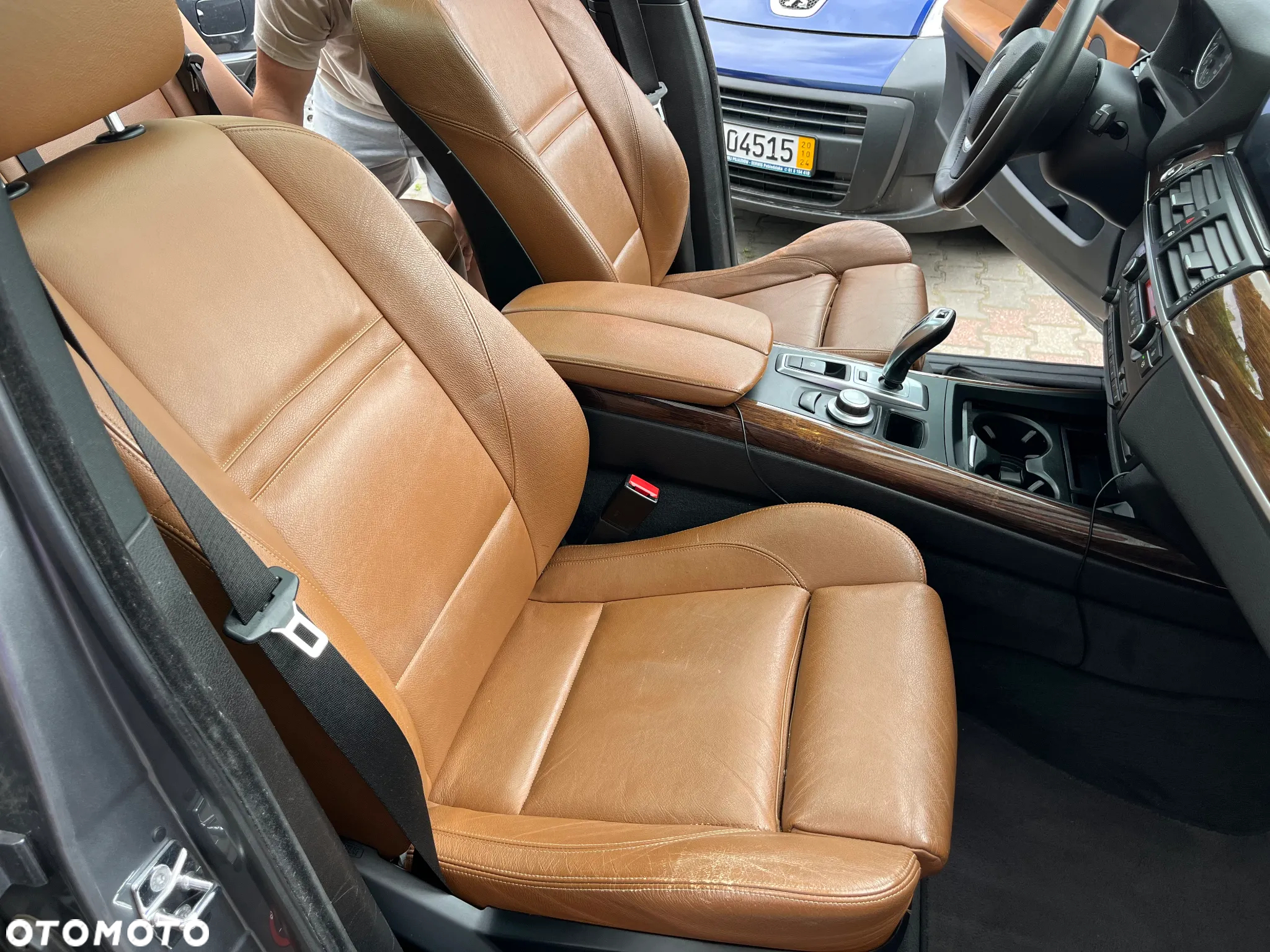 BMW X5 xDrive48i - 17