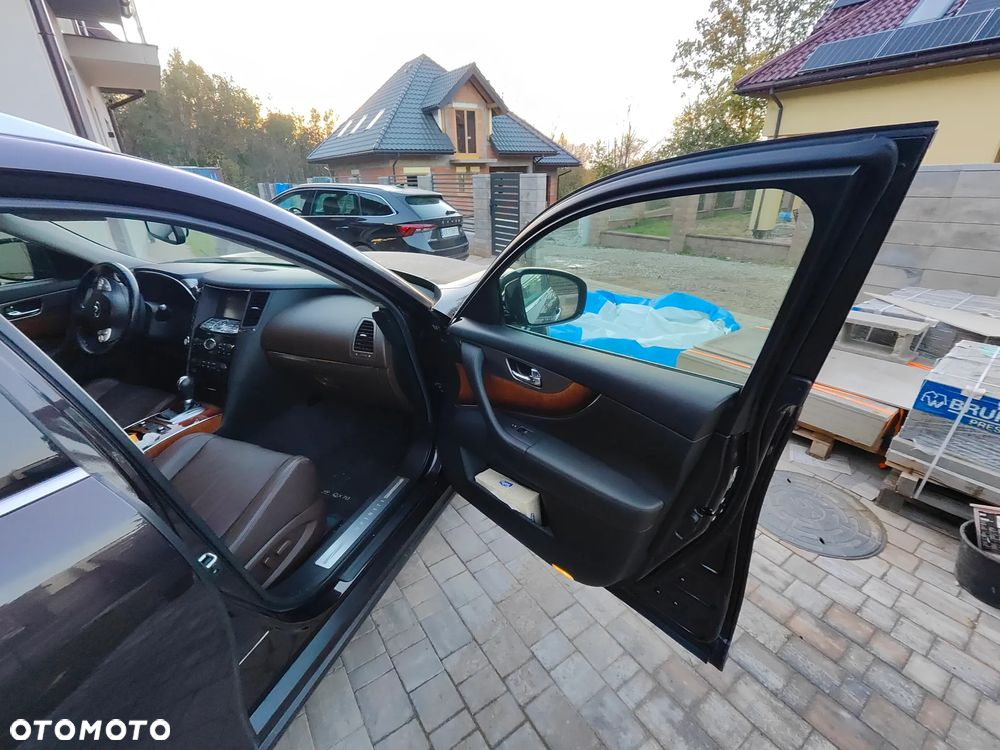 Infiniti QX70 3.7 AWD Ultimate - 18