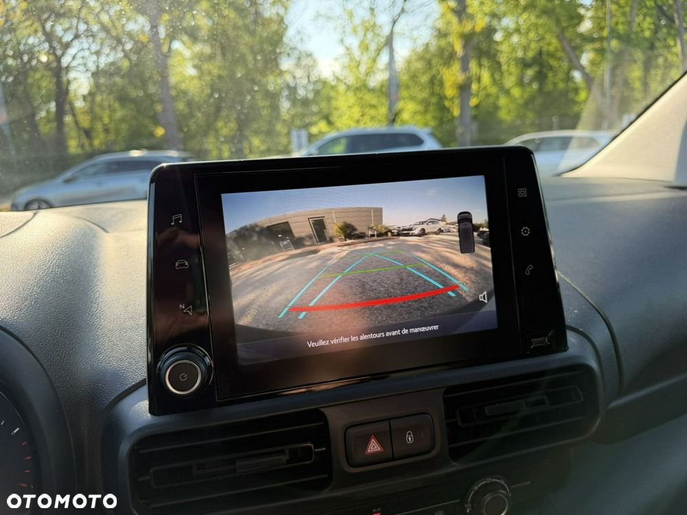 Toyota Proace City - 16