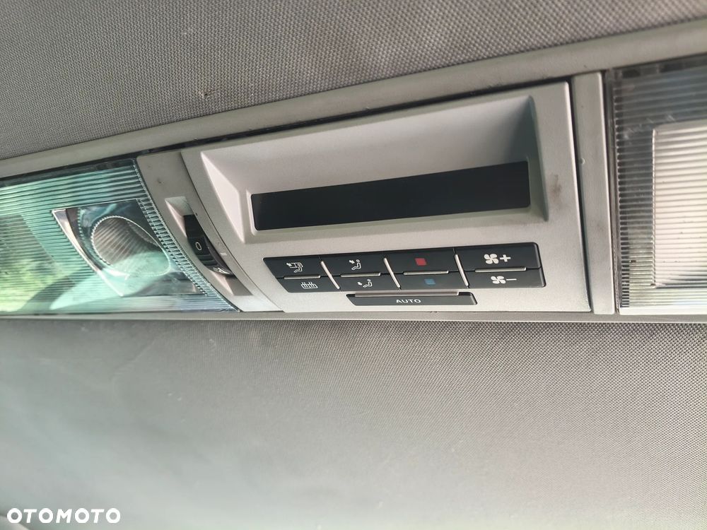 Volkswagen Caravelle L2 Comfortline - 10