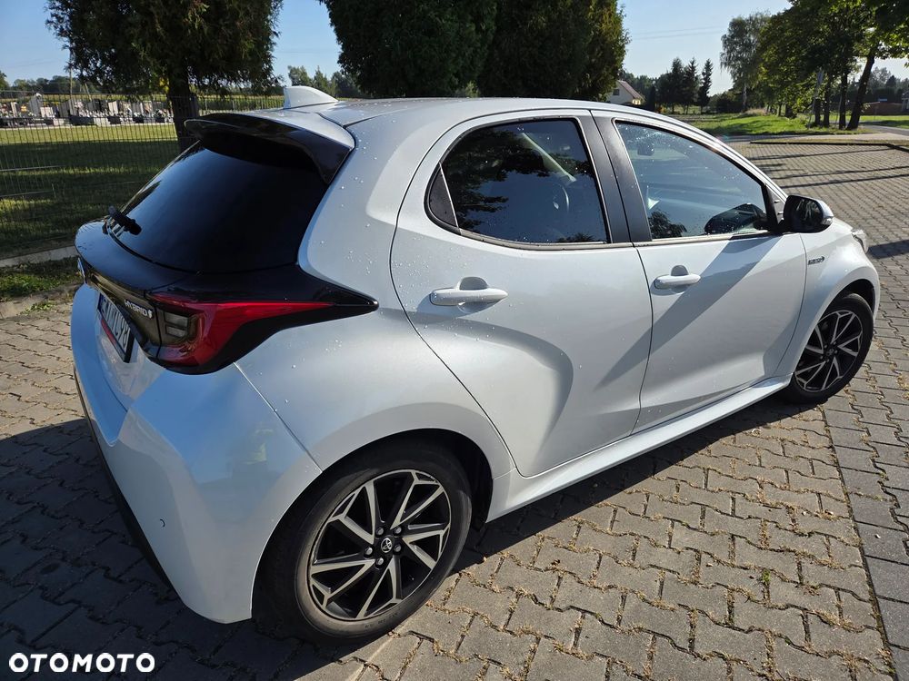 Toyota Yaris - 15
