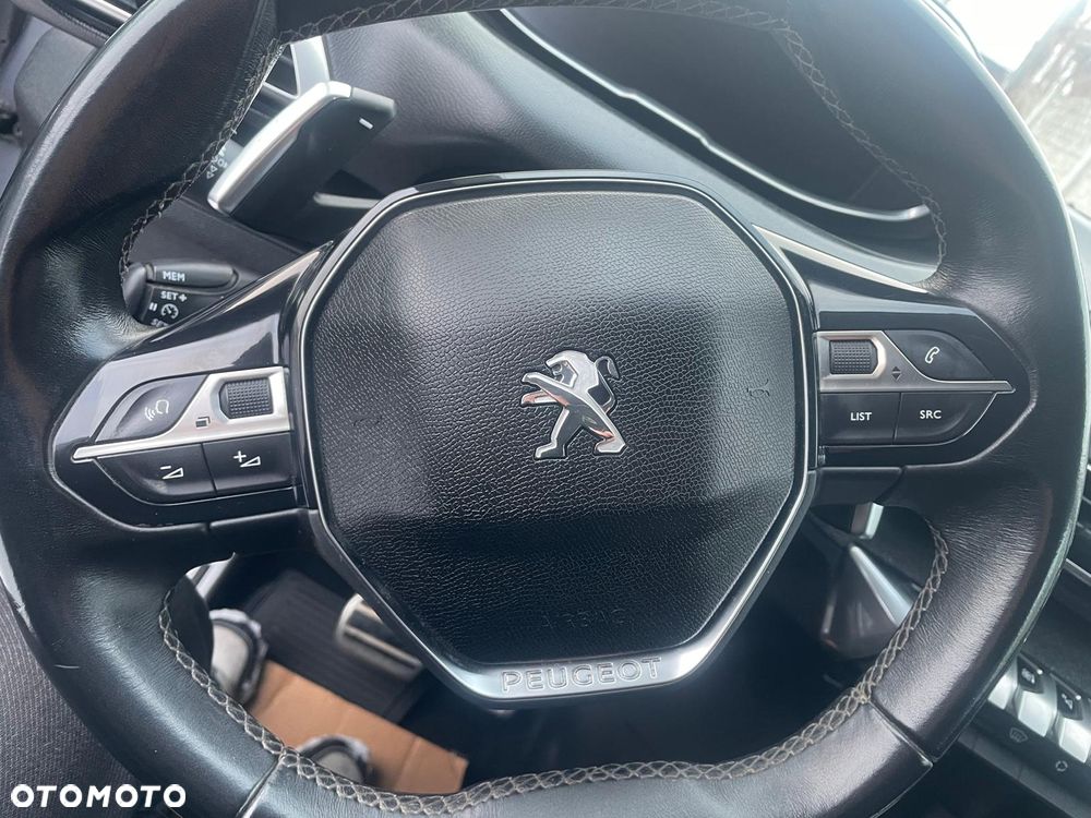 Peugeot 3008 PureTech 130 Stop & Start GPF EAT8 Active - 8