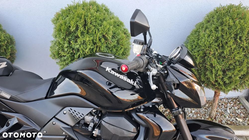 Kawasaki Z - 12