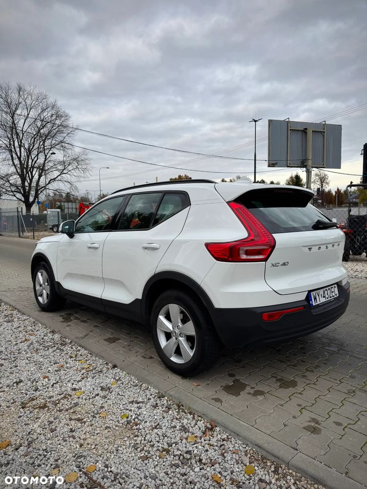Volvo XC 40 - 4