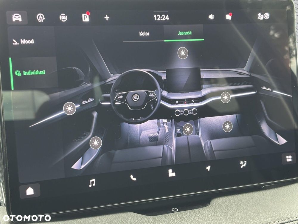 Skoda Superb 1.5 TSI mHEV Selection DSG - 32