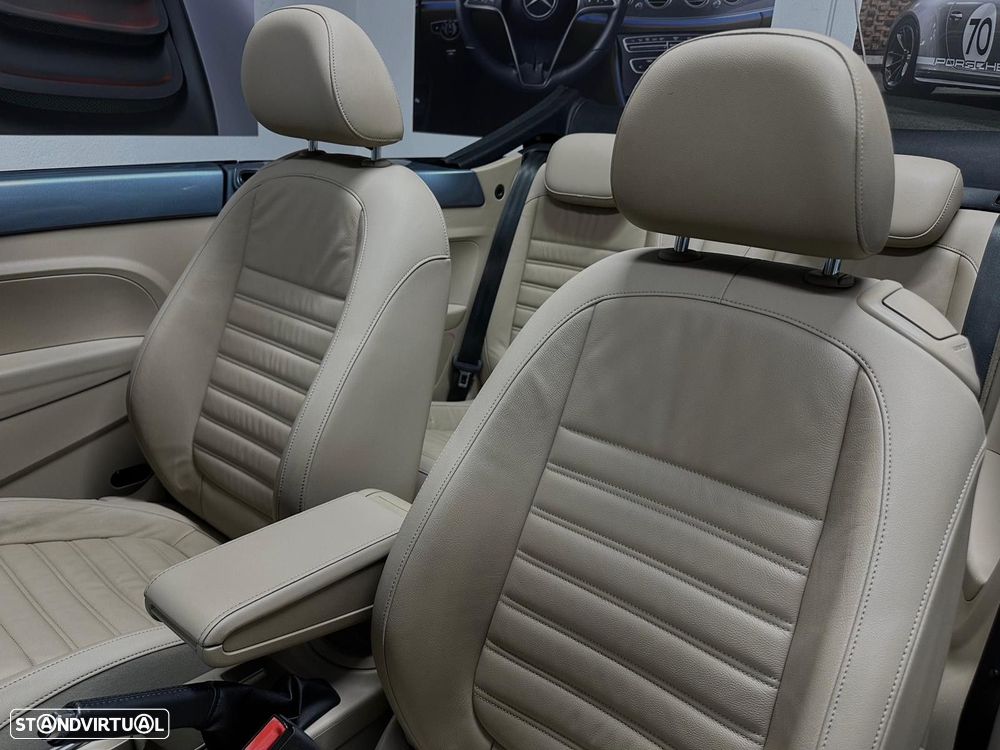 VW New Beetle Cabriolet - 16