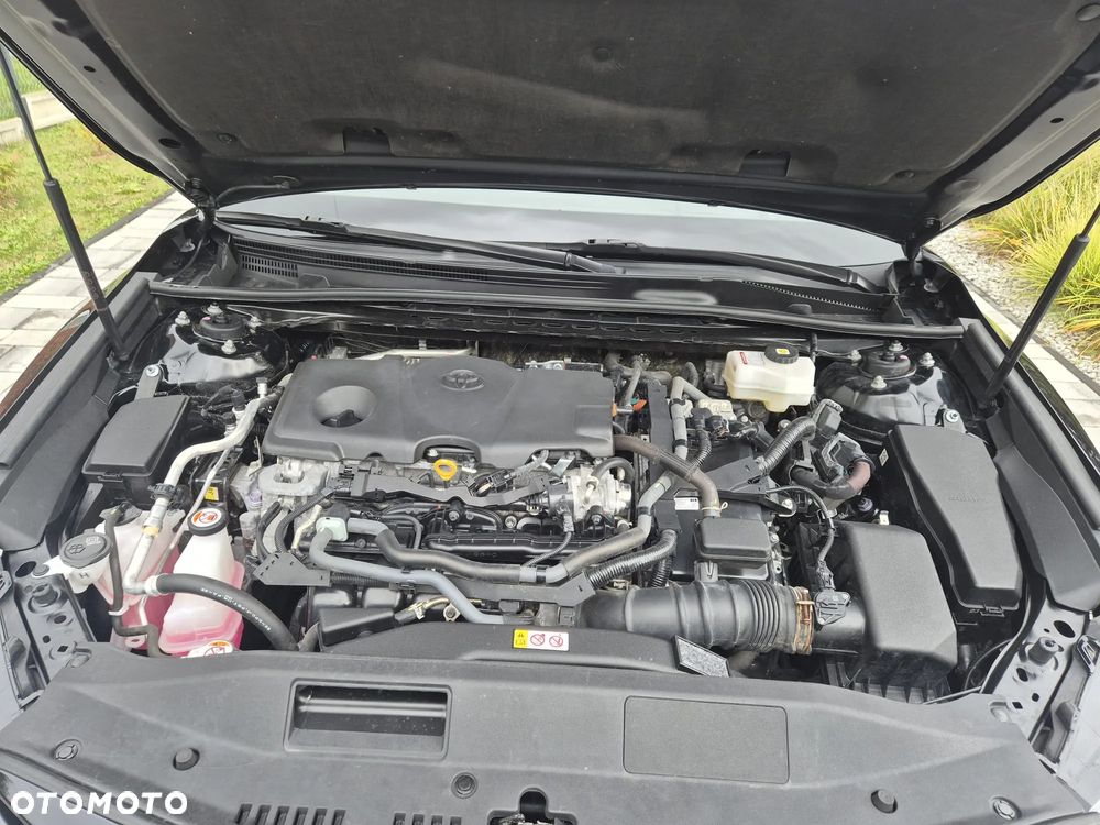 Toyota Camry 2.5 Hybrid Executive CVT - 35