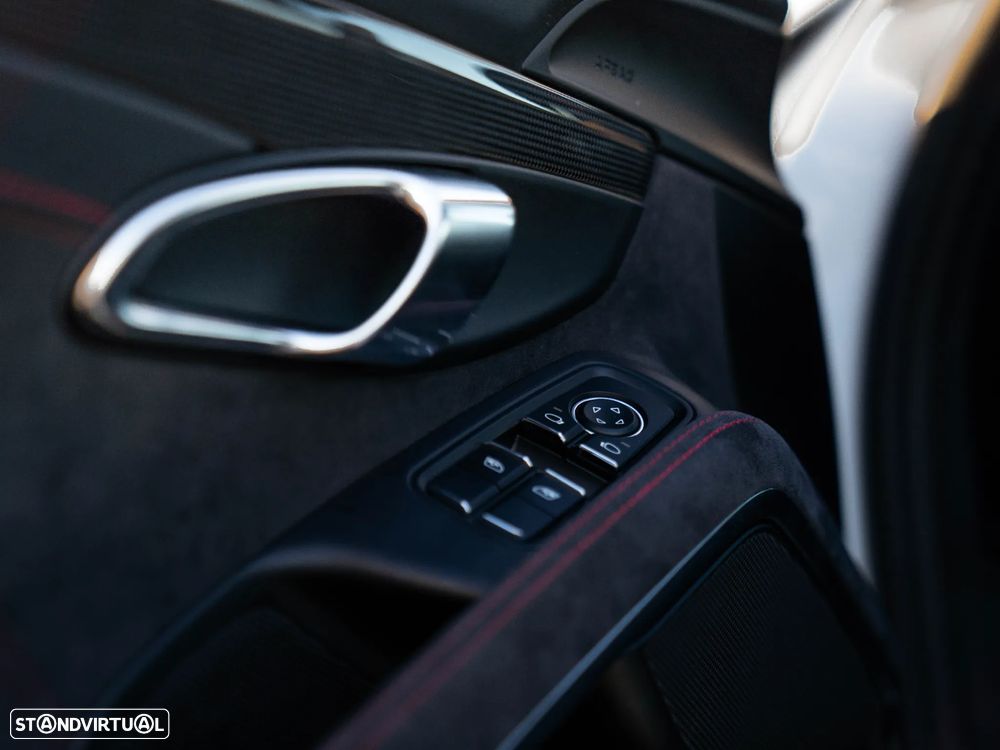 Porsche 718 Cayman GTS 4.0 - 28