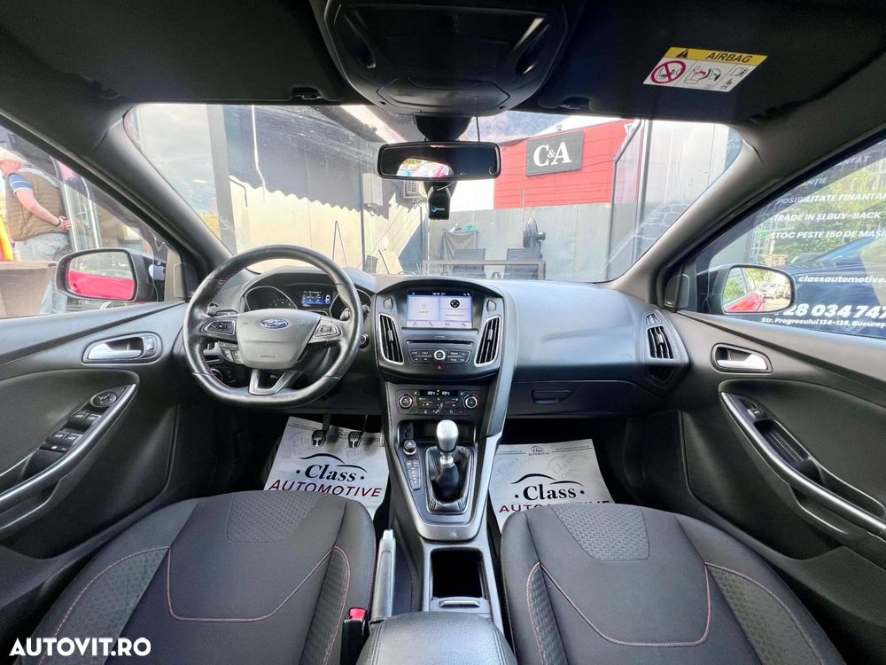 Ford Focus - 5