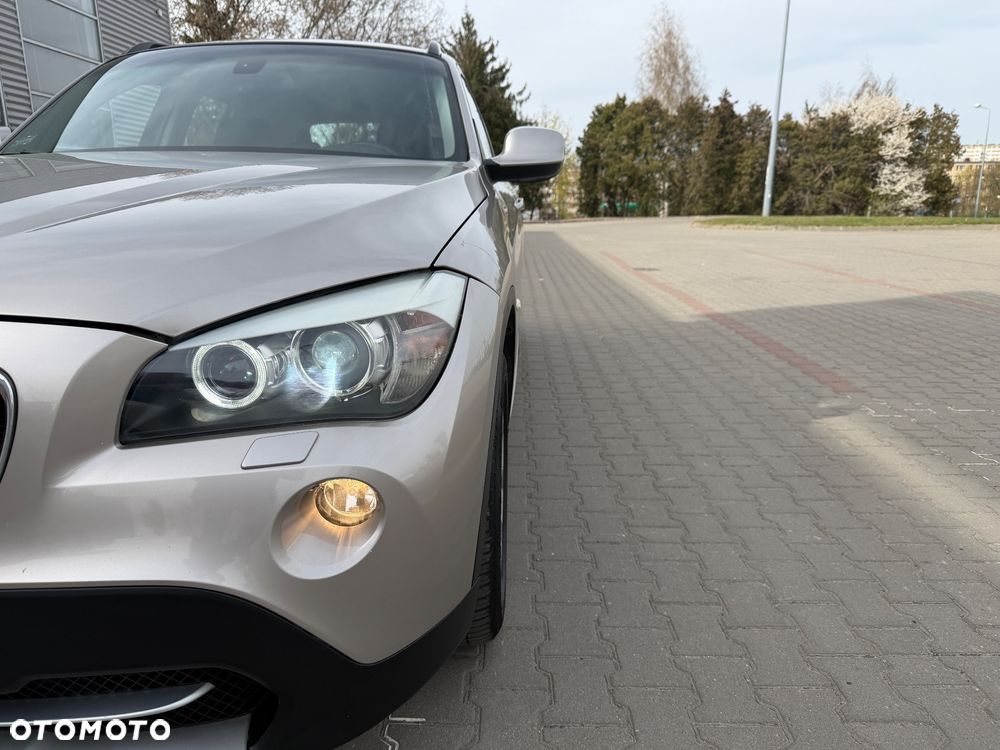 BMW X1 sDrive18i - 9