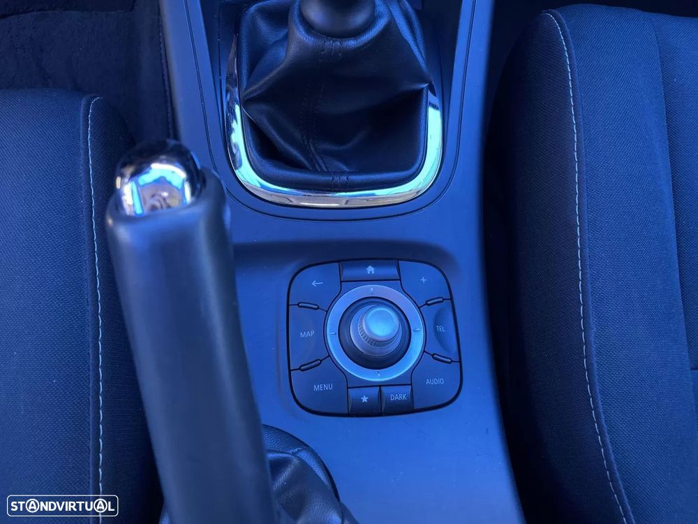 Renault Mégane 1.5 dCi Dynamique S - 17