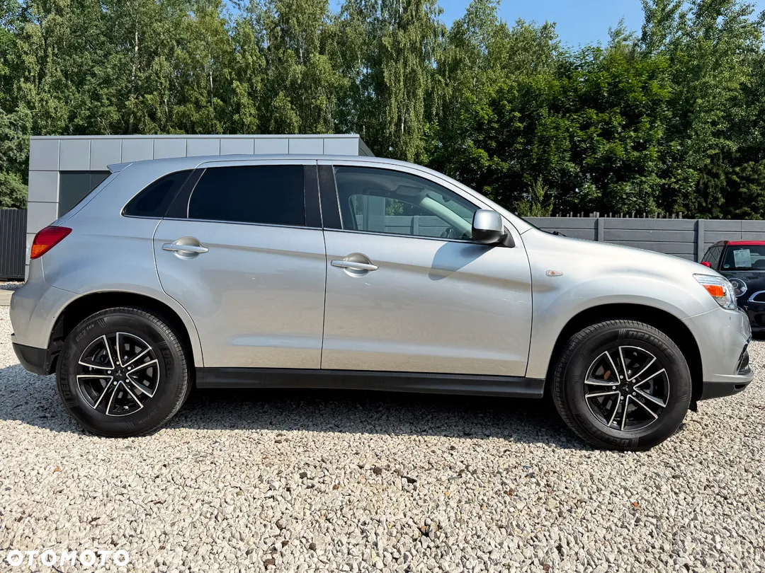 Mitsubishi ASX - 17