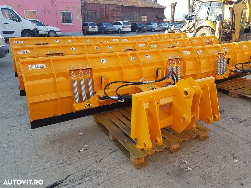 Case 580 - 4