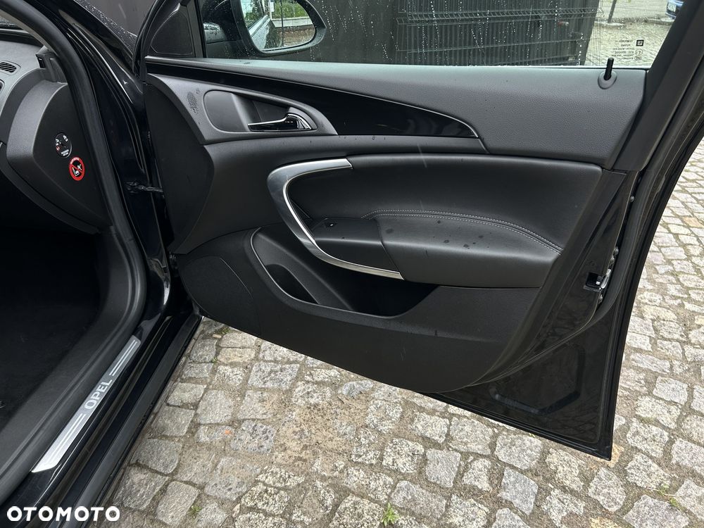 Opel Insignia 2.0 Turbo Sport - 23