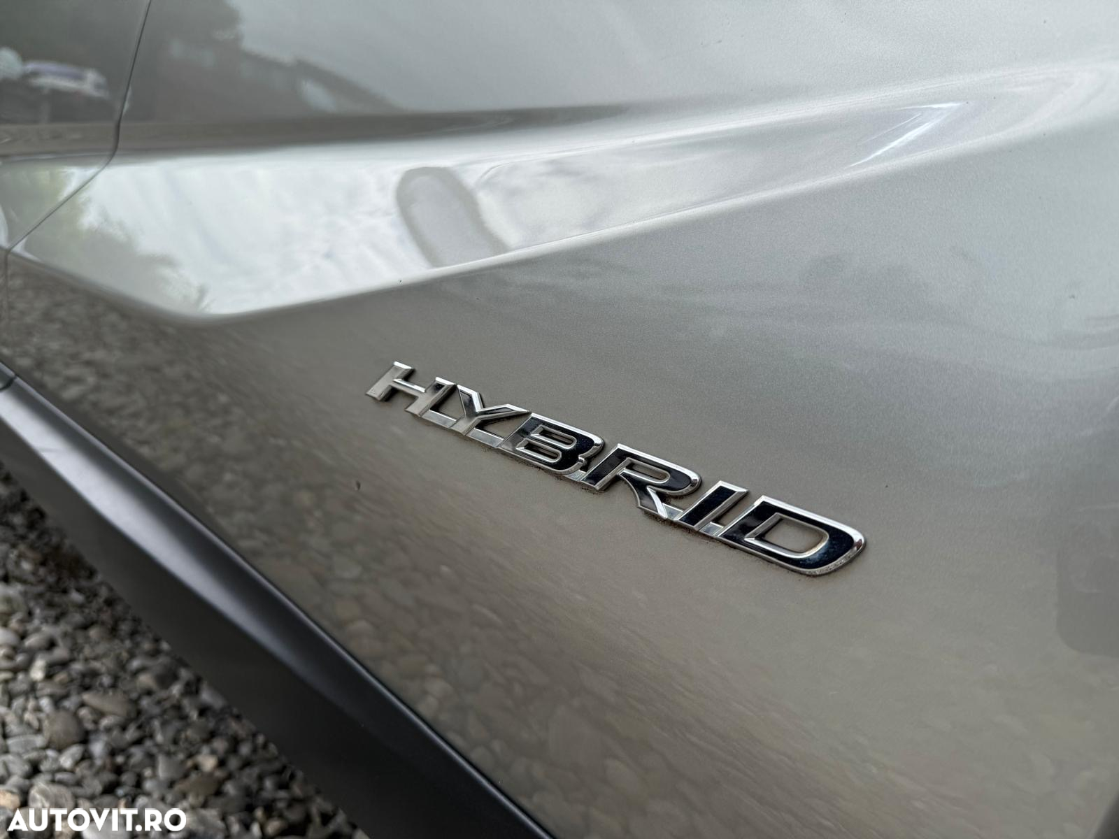 Lexus Seria NX 300h - 36