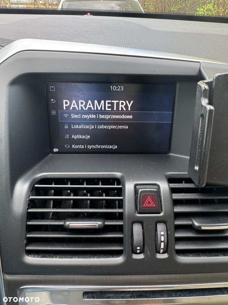 Volvo XC 60 2.4D AWD Summum - 39