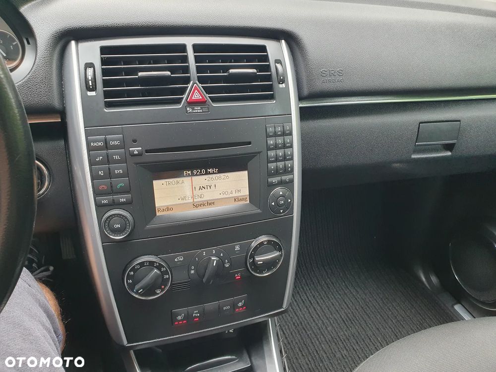Mercedes-Benz Klasa B 160 BlueEFFICIENCY - 18