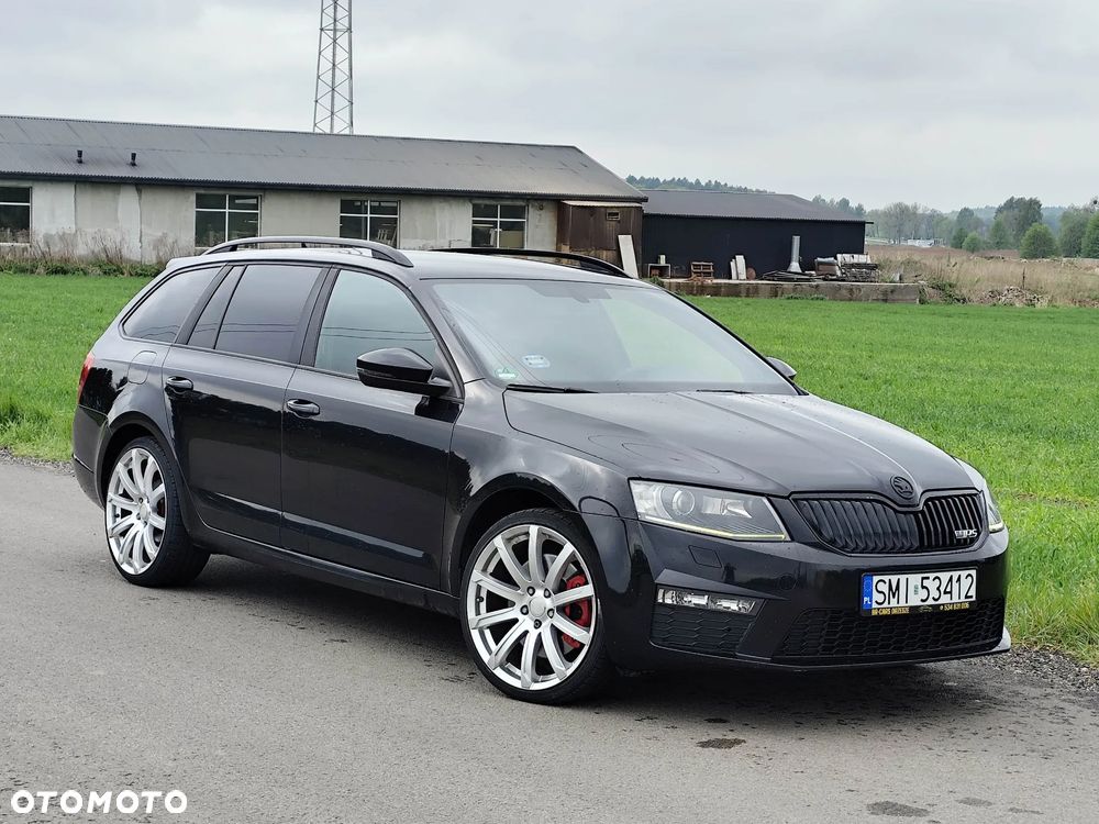 Skoda Octavia 2.0 TDI DSG RS - 19
