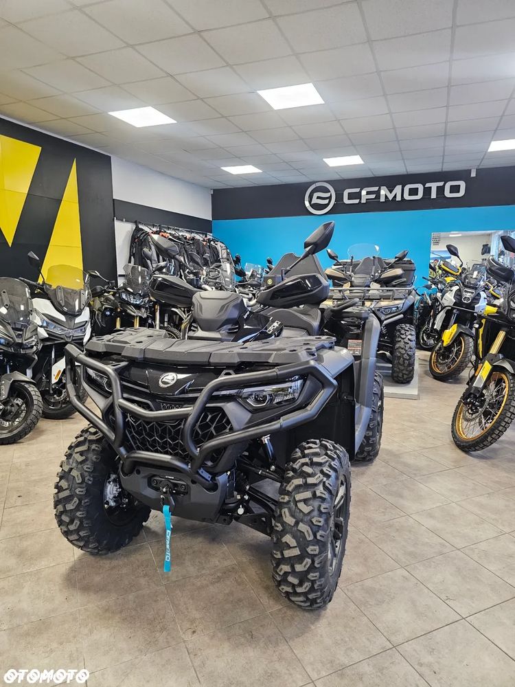 CFMoto CForce - 8