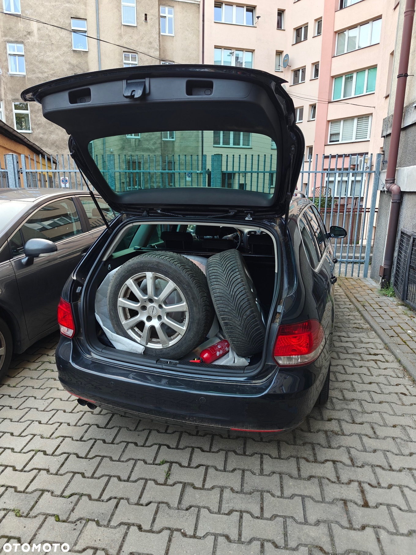 Volkswagen Golf VI 2.0 TDI Trendline - 8