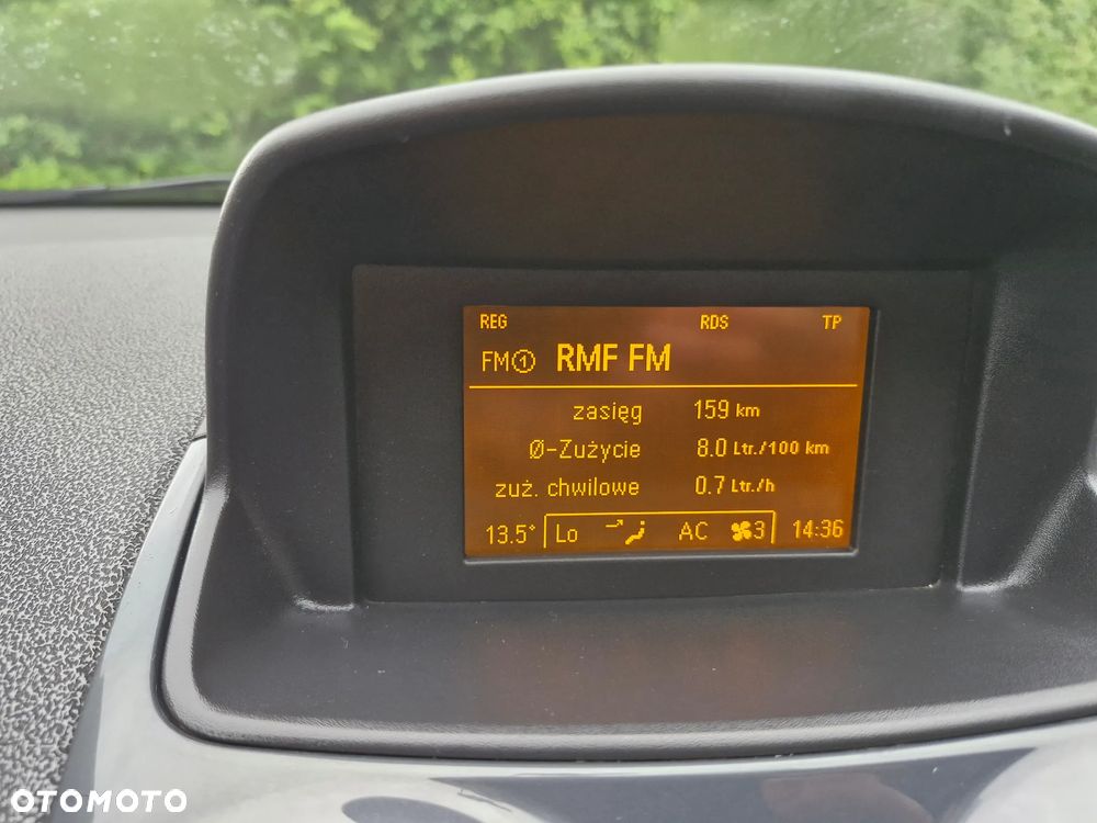 Opel Corsa 1.4 16V Cosmo - 36