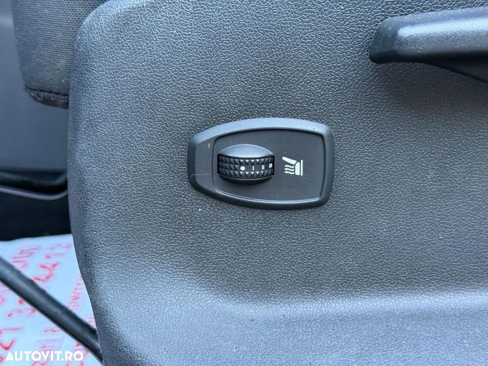 Renault Scenic - 8