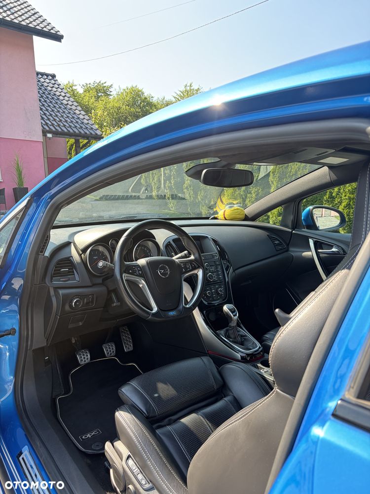 Opel Astra OPC - 9