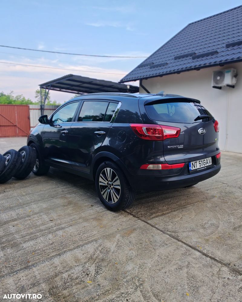 Kia Sportage 1.7 DSL MT 4x2 STYLE - 24
