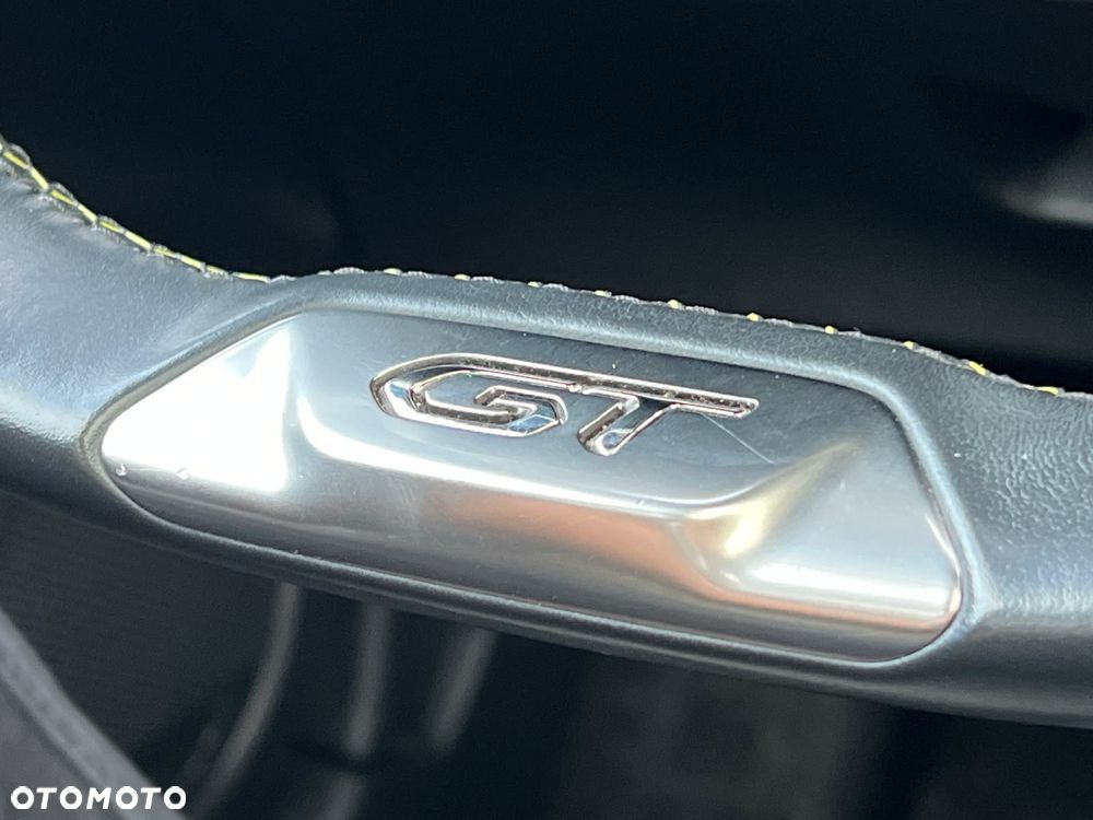 Peugeot 208 GT - 20