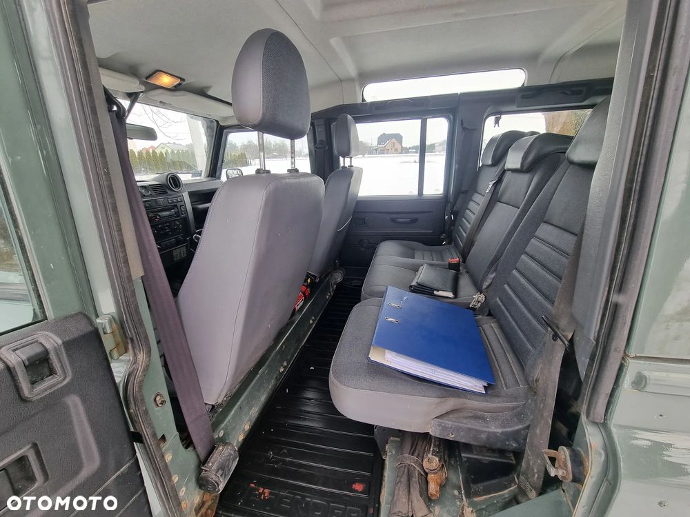 Land Rover Defender - 15