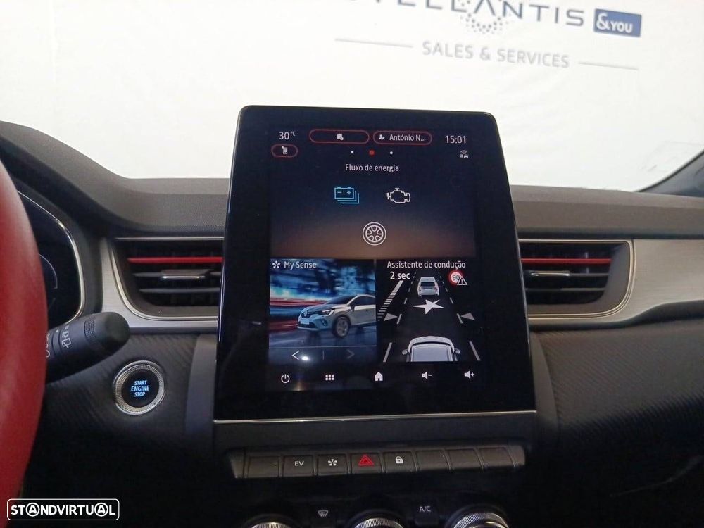 Renault Captur 1.6 E-Tech Plug-In RS Line — fotografia 23