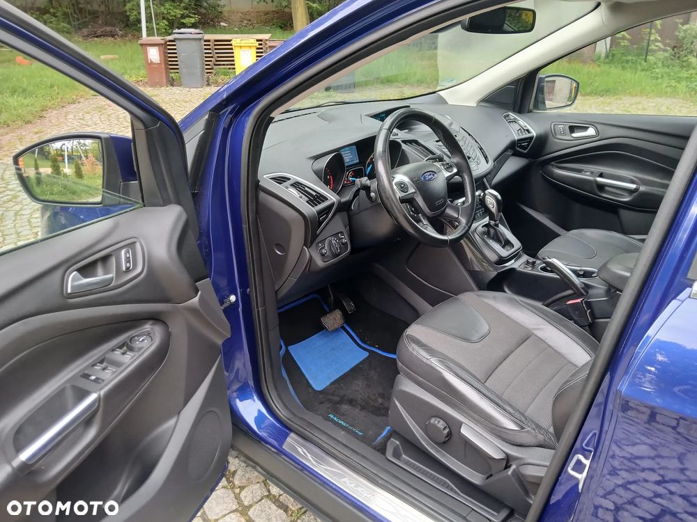 Ford Kuga 2.0 TDCi 4x4 Titanium - 19