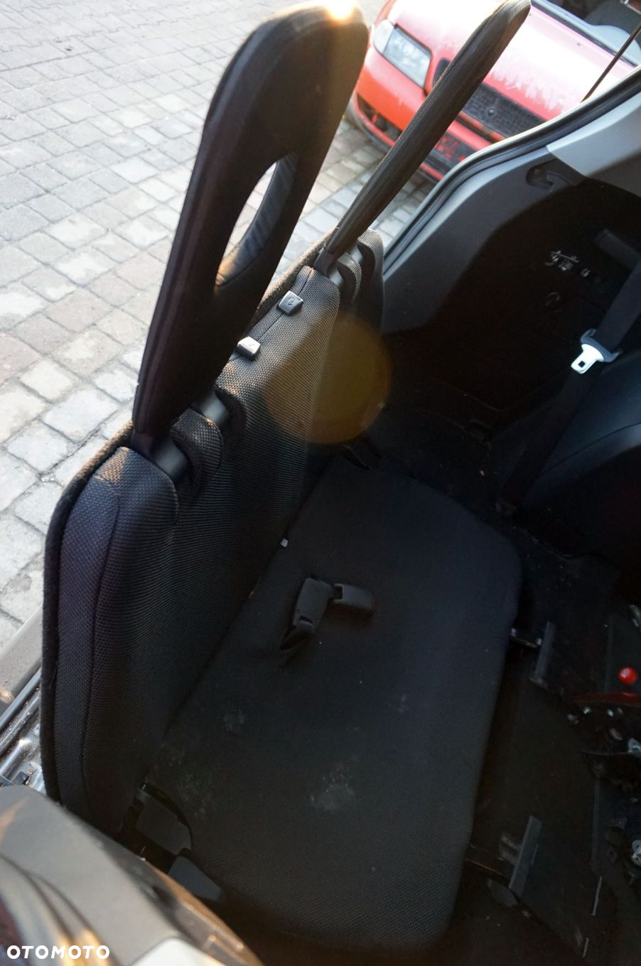 FOTELE III RZĄD C-CROSSER   4007 OUTLANDER II CITROEN 2007-2012 - 2