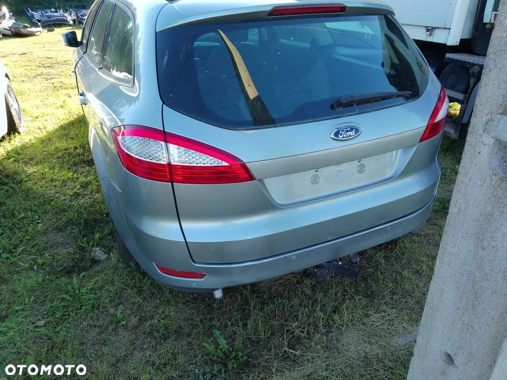 klapa zderzak tył drzwi lampa  mondeo MK4 czesci - 1