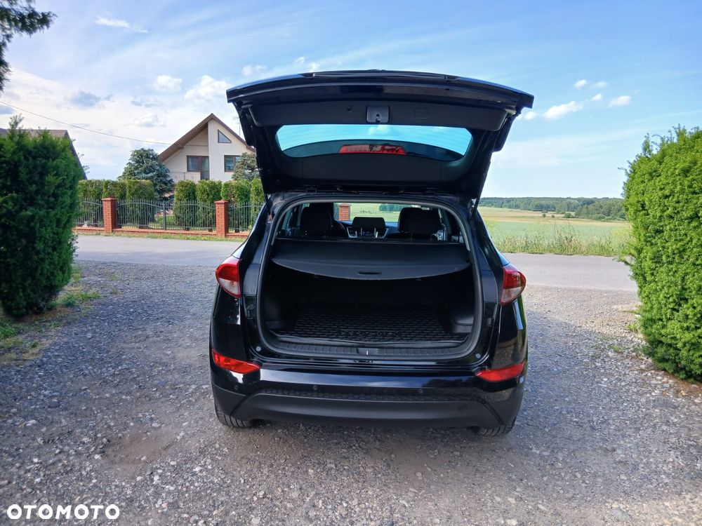 Hyundai Tucson blue 1.7 CRDi 2WD Classic - 39