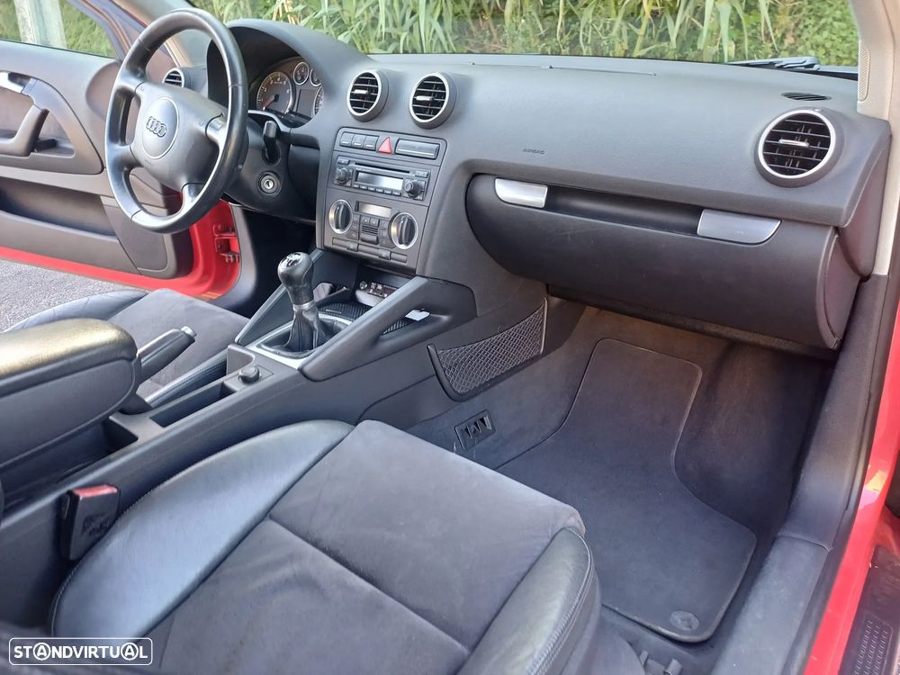 Audi A3 2.0 FSI Sport - 31