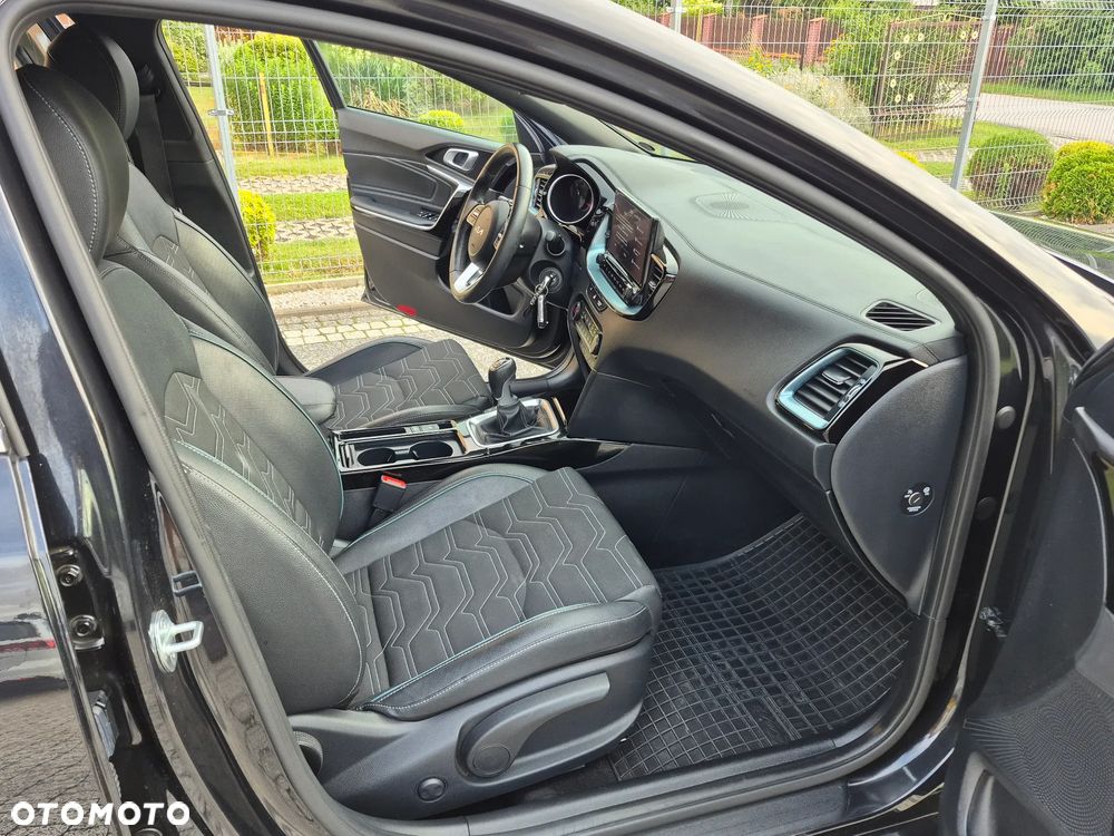Kia Ceed 1.0 T-GDI ISG Platinum Edition - 12